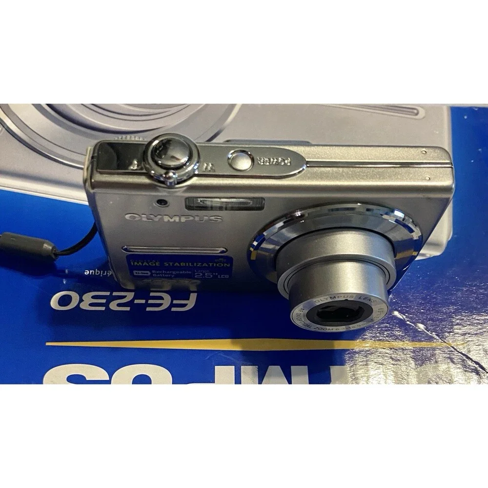 Olympus Digital Camera Battery Charger 3X Zoom 7.1MP FE-230 512mb SD 2.5